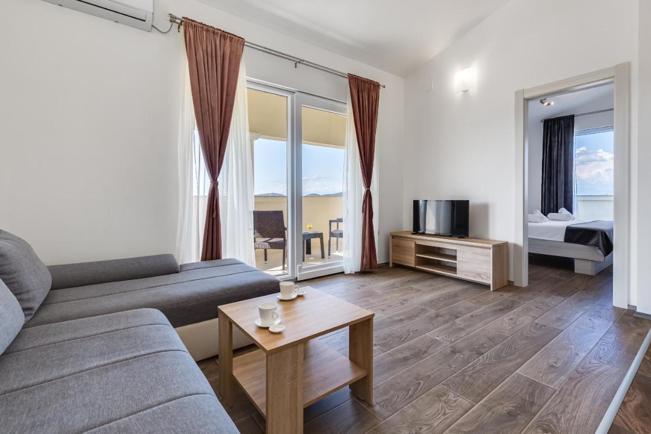 Apartman David S Bazenom Podusje Ngoại thất bức ảnh