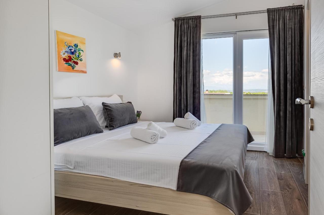 Apartman David S Bazenom Podusje Ngoại thất bức ảnh